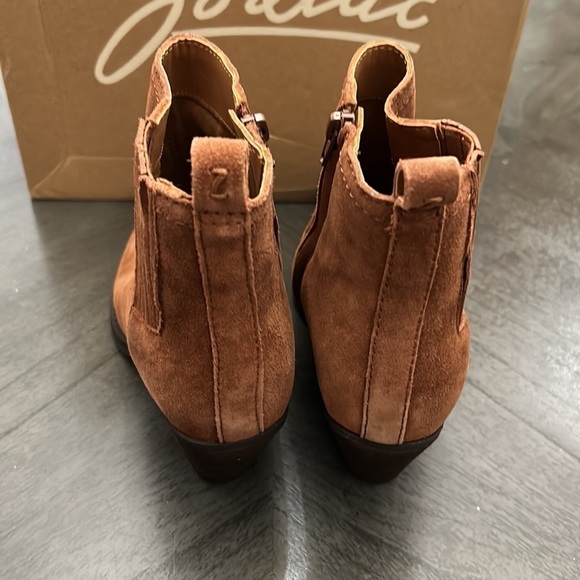 Zodiac Boots Robyn Cognac Suede Heeled Ankle Booties - Picture 7 of 10
